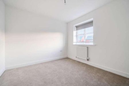 Taylor Lane, Preston, PR4 - Photo 4