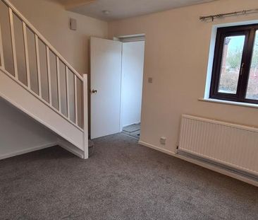 1 bedroom terraced house to rent - Photo 3