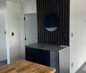 Secure and Easy Living - Photo 4