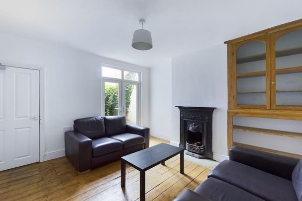 4 bedroom house to rent - Photo 1