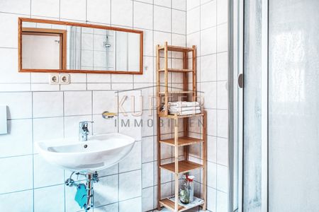 Zentral wohnen: Teilmöblierte 2-Zi-Wohnung mit Flair! - Photo 4