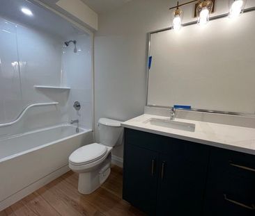 For Lease - 141 Humboldt Parkway Unit# Lower, Port Colborne, Ontario - Photo 6