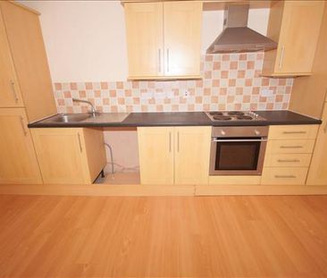 2 bedroom apartment to rent - Photo 4