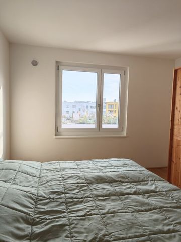 Hochwertiger Erstbezug (nahezu) mit Balkon und Fernblick, letzter Liftstock, Bruno-Marek-Allee, möbliert oder unmöbliert - Photo 3