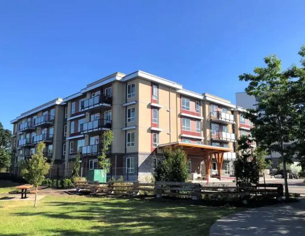 Westview | 3816 Carey Road, Victoria - Photo 1