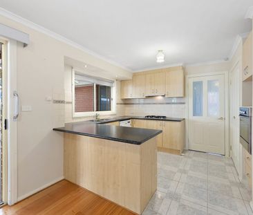 The Entertainer! - Photo 3