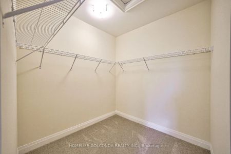 Condo Townhouse For Lease | N9258349 - Photo 3