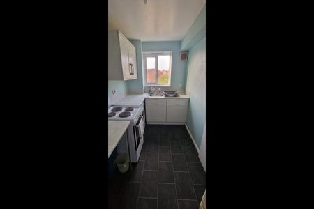 1 Bed Flat, Redrup House, SE14 - Photo 4