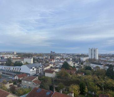 Appartement RUE HOURELLE - Photo 2
