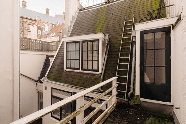 Appartement te huur: Nieuwezijds Voorburgwal 159-B 1012 RK Amsterdam - Photo 1