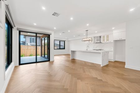 16 Monaco Street, Doncaster - Photo 3