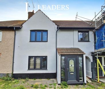 1 bedroom in a house share to rent - Photo 2