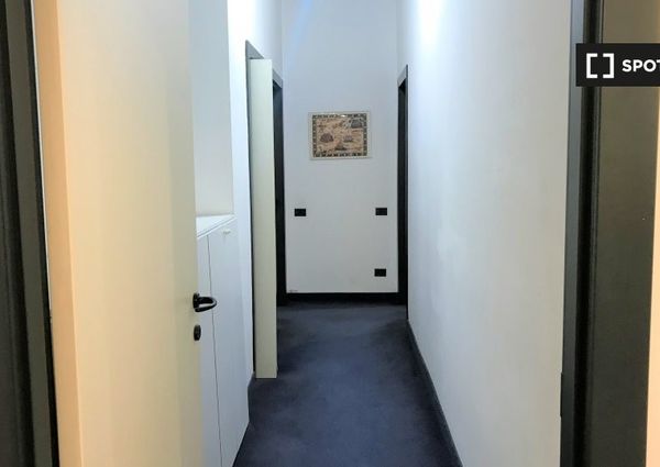 milan, Lombardy 20122