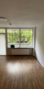 1- Zimmer Wohnung mit Sonnenbalkon und Einbauküche - Foto 3