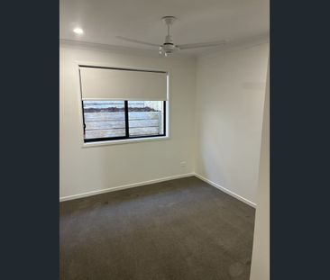 3 Bedroom Delight ! - Photo 4