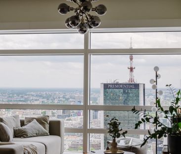 Złota 44 | High Floor Apartment with Skyline View - Photo 6