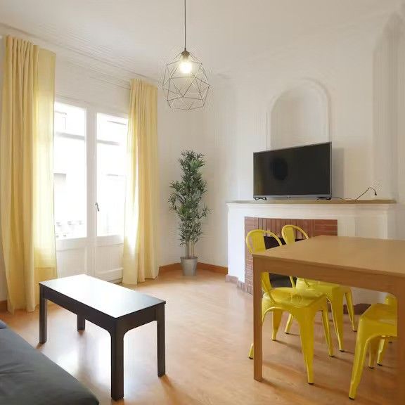 Carrer de Laforja, Barcelona, Catalonia 08021 - Photo 1