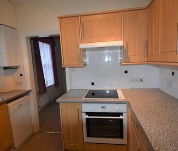 1 bedroom Apartment - High Street, Codicote - Photo 6