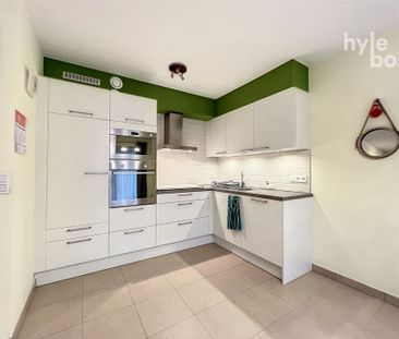 Appartement te huur in Sint-Niklaas met 1 slaapkamer - Photo 2
