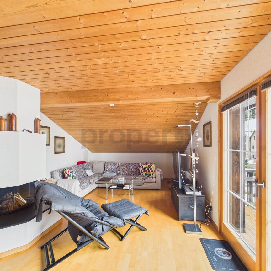 Cozy 3-room attic apartment in Betschwanden also possible as a 2nd apartment - Photo 1