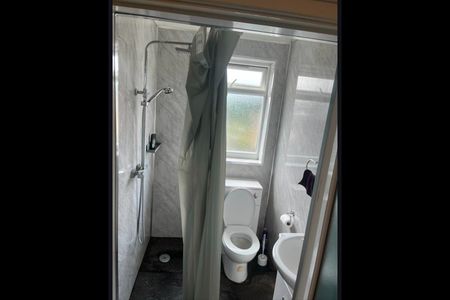 Room in a Shared House, Cross Street, LS15 - Photo 5