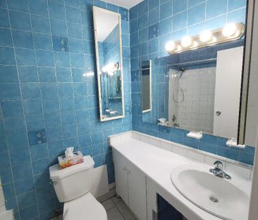 For Lease - 3145 Queen Frederica Dr Drive Unit# 1103, Mississauga, ... - Photo 1