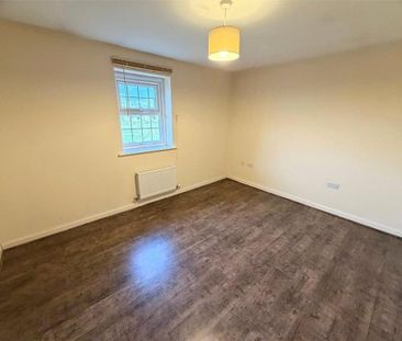 2 bedroom maisonette to rent - Photo 2