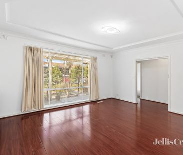 97 St James Road, Rosanna - Photo 4