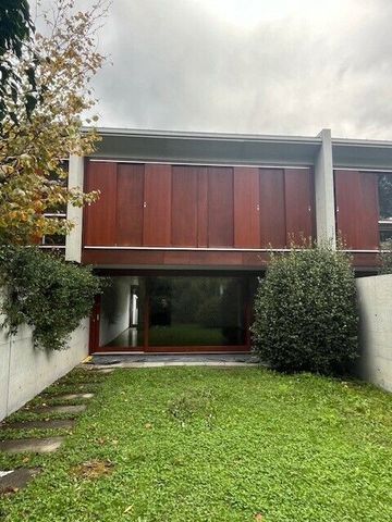 ARCEGNO, WE RENT A DUPLEX TOWNHOUSE WITH 5 ROOMS - Photo 2