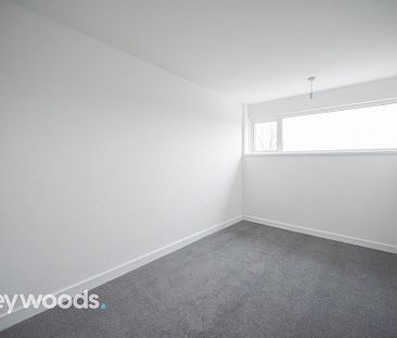3 bed apartment to rent in Bridge Court, Stone Road, Stoke-on-Trent, Staffordshire - Photo 2