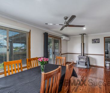 17 Candlebark CRT, Glenvale QLD 4350 - House For Rent | Domain - Photo 3