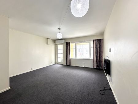 2-Bedroom Flat in Upper Hutt - Photo 5