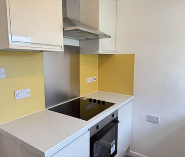 St Peters Crescent, Selsey - Photo 1