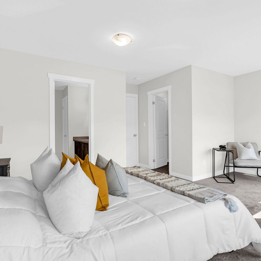 For Lease - 34 Wilkinson Avenue, Cambridge, Ontario - Photo 1