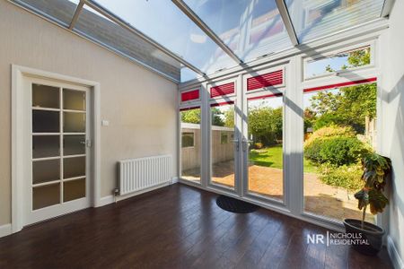 3 bedroom semi-detached house to rent - Photo 3