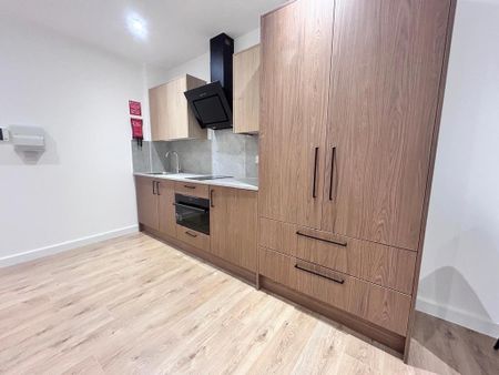 Studio to rent - Photo 5