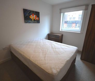 2 bed Apartment for Rent - Photo 5