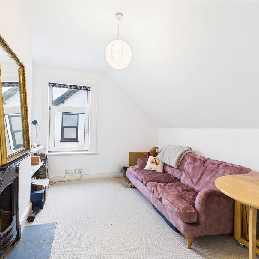 St. Lukes Road, Maidenhead St. Lukes Road, Maidenhead - Photo 2