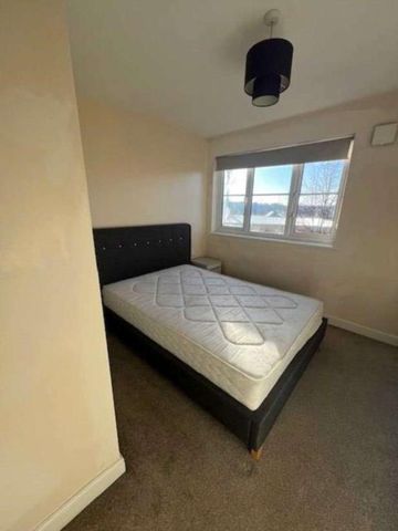 Kingsburn Court, Manchester, M19 - Photo 3