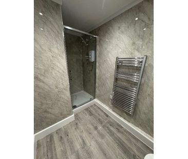 1 bed First Floor Flat/Apartment, - Photo 5