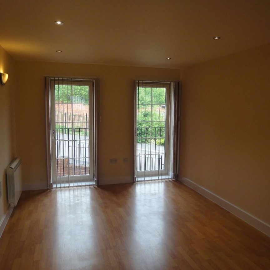 2 bed Flat 3 Holywell Gardens - Photo 1
