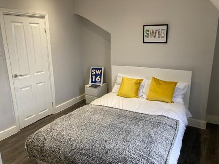 1 Bed Terraced House, Streatham High Road, SW16 - Photo 3