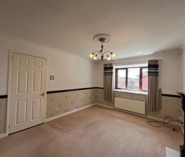4 bedroom detached house to rent - Photo 2