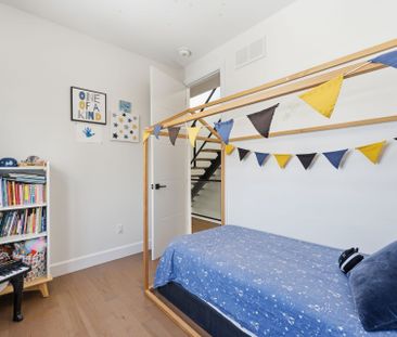 For Lease - 158 Marier Avenue, Vanier and Kingsview Park, Ontario - Photo 4