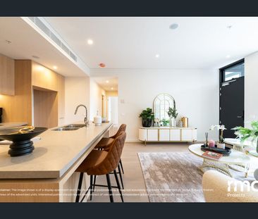 Brand New 3-Bedroom Ground-Level Apartment!! - Photo 1