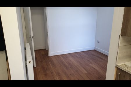 5 Bed Terraced House, Kensington, L7 - Photo 3