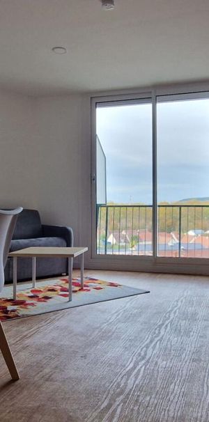 Location Appartement 1 pièce Meublé 39m² SOISSONS 02200 - Photo 1