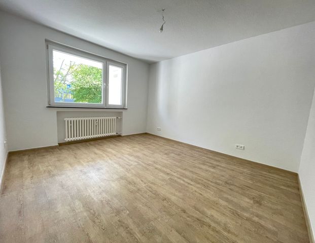 *Balkonwohnung*Erstbezug nach Sanierung*Broich* - Photo 1
