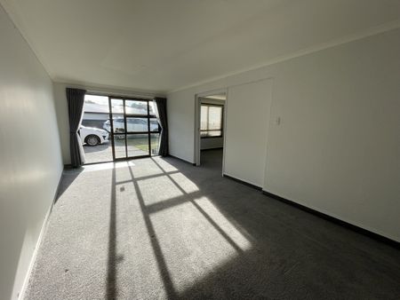 Ridgeway Terrace, Taradale - Photo 5