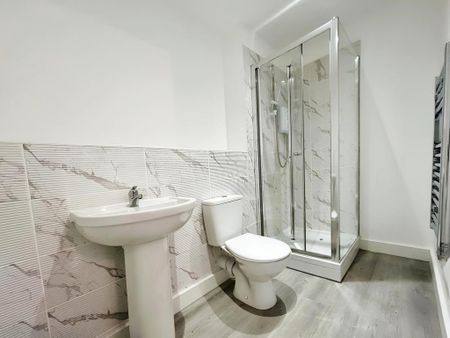 2 bedroom apartment to rent - Photo 4